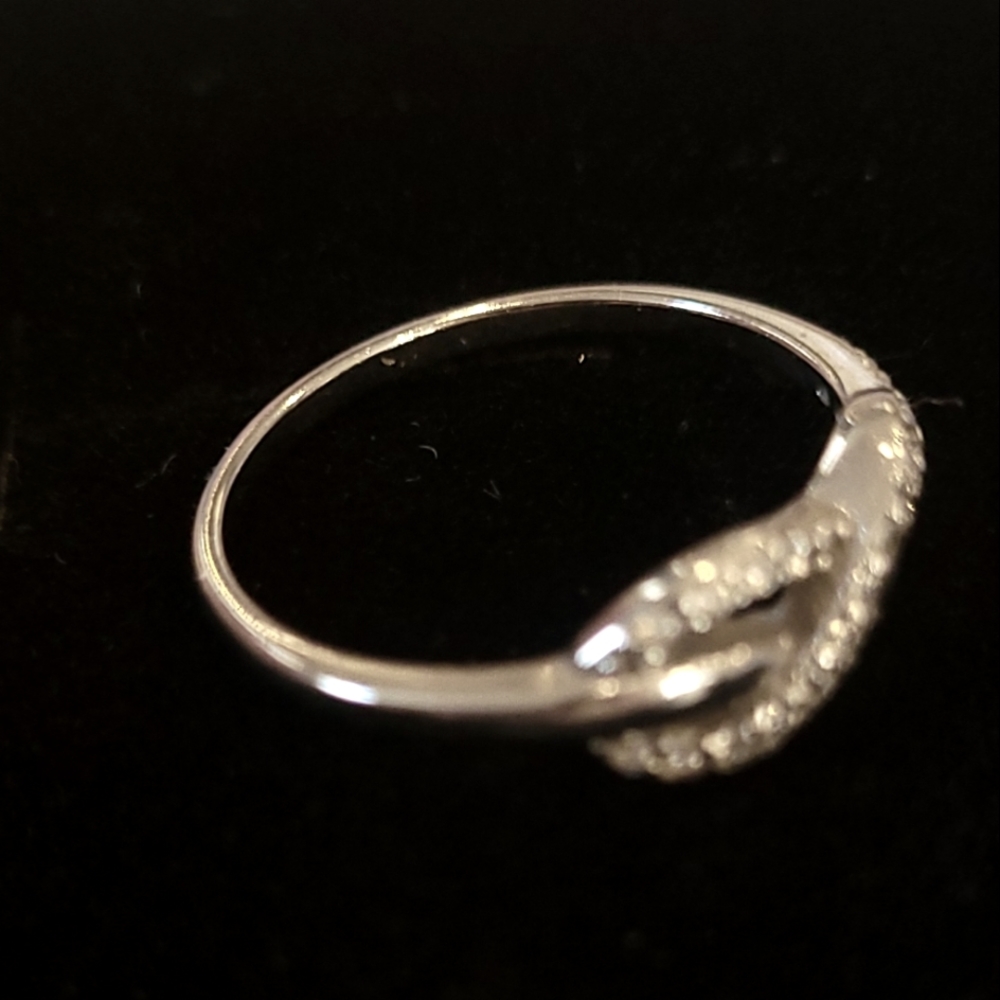 Infinity ring